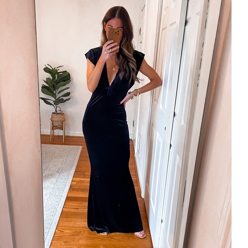 Norma Kamali V Neck Rectangle Gown Black Velvet Maxi Dress Sz XS - Picture 3 of 8